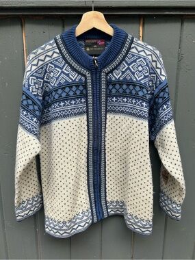 Windfjord Voss Unisex Norwegian Cardigan NWOT - XS